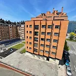 Apto Huca-Prados Con Parking
